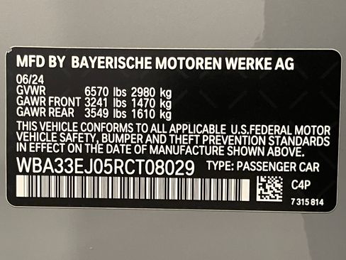 Certified 2024 BMW 760i xDrive w/ Premium Package 2 image 25