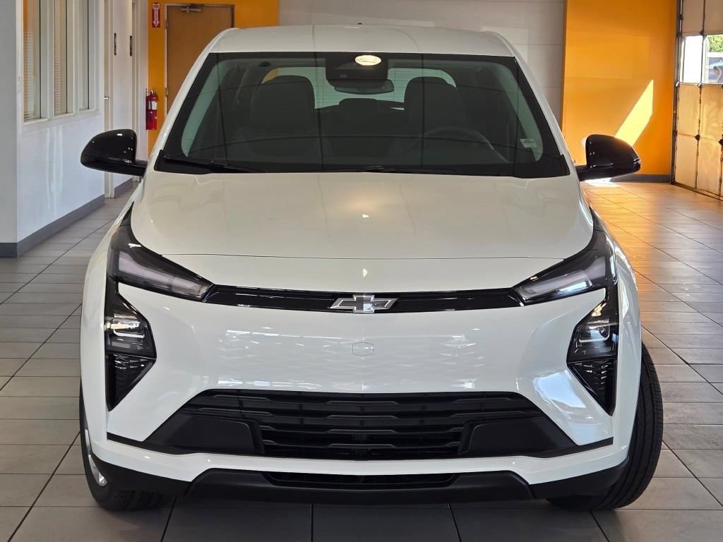 New 2027 Chevrolet Bolt LT w/ Comfort Package FWD image 3