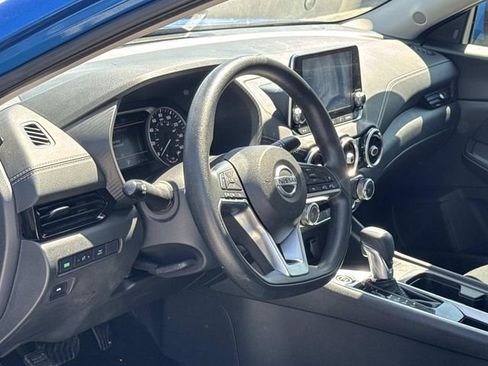 Used 2023 Nissan Sentra SV FWD image 28