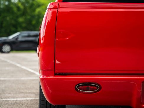 Used 1995 Chevrolet Silverado 1500 2WD Regular Cab image 32