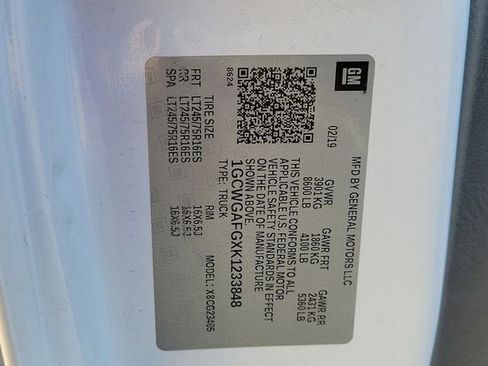 Used 2019 Chevrolet Express 2500 w/ Driver Convenience Package image 33