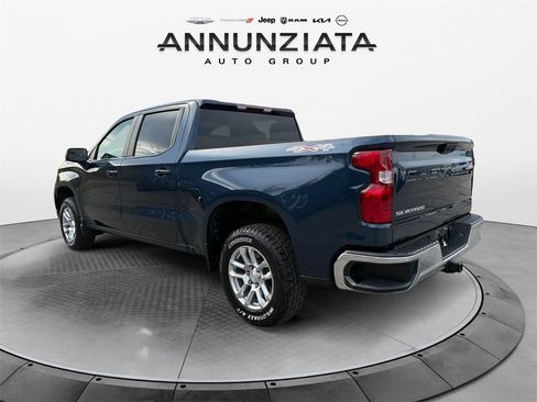Used 2022 Chevrolet Silverado 1500 LT image 3