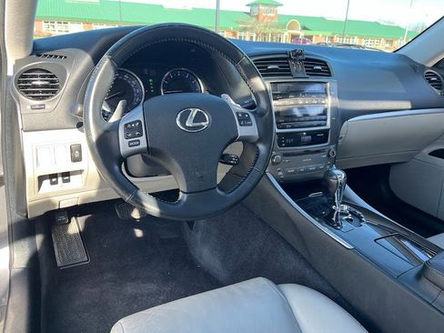 Used 2013 Lexus IS 250 image 9