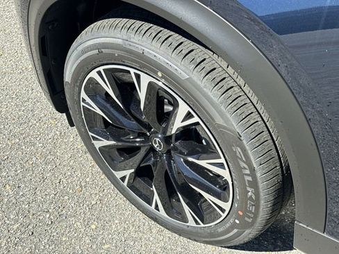 New 2026 MAZDA CX-90 Plug-In Hybrid w/ Premium Plus image 10