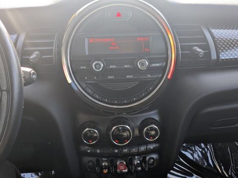 Used 2015 MINI Cooper S image 15