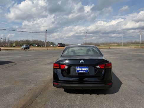 Used 2022 Nissan Altima 2.5 S FWD image 7