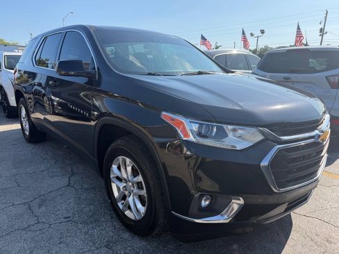 Used 2018 Chevrolet Traverse LS FWD image 7