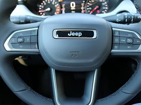 New 2026 Jeep Compass Limited image 20
