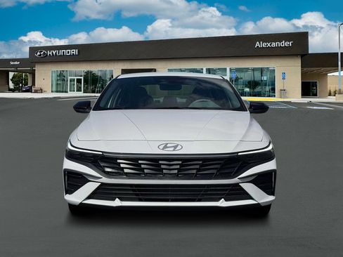 New 2026 Hyundai Elantra Sport FWD image 12