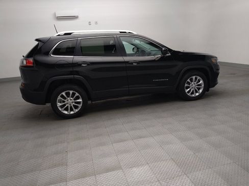 Used 2019 Jeep Cherokee Latitude w/ Popular Appearance Group FWD image 10