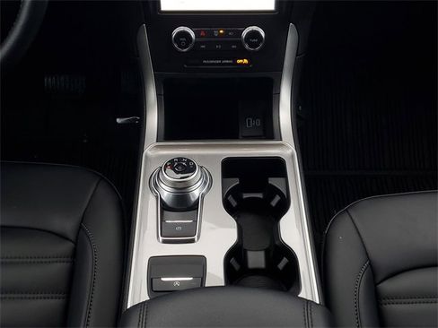 Certified 2024 Ford Edge SEL w/ Convenience Package image 27