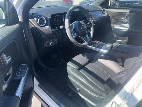 Used 2023 Mercedes-Benz GLA 250 image 7