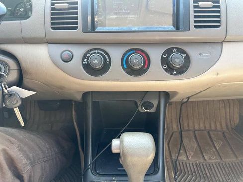 Used 2003 Toyota Camry LE FWD image 36