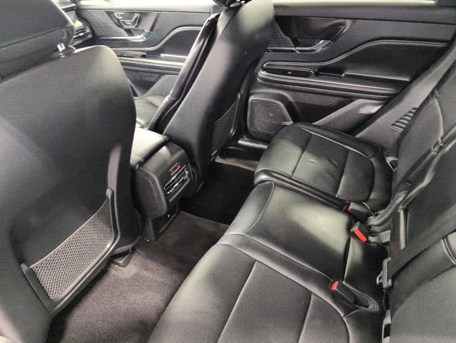Used 2022 Lincoln Corsair AWD w/ Premium Package image 22