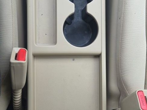 Used 2011 Honda CR-V LX image 26