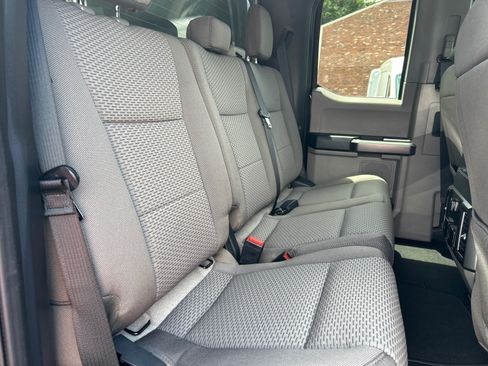 Used 2022 Ford F350 XLT w/ XLT Premium Package AWD/4WD image 21