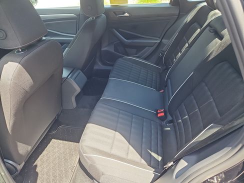Used 2024 Volkswagen Jetta Sport FWD image 27