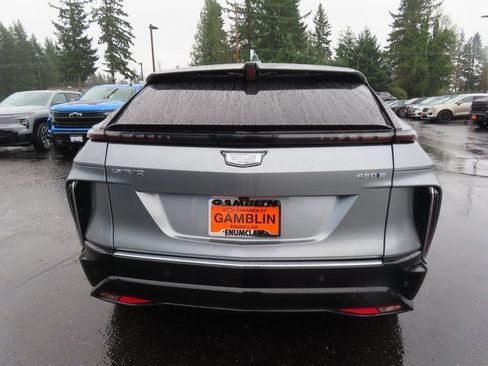 Used 2024 Cadillac Lyriq Luxury w/ LPO, Floor Liner Package image 6