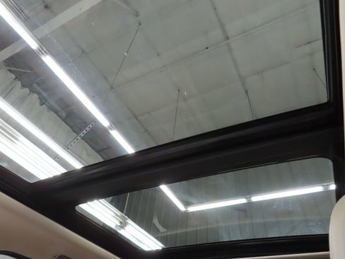 Used 2020 Lincoln Navigator Reserve w/ Luxury Package image 33