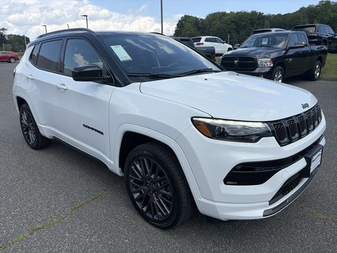Used 2023 Jeep Compass High Altitude AWD/4WD image 7