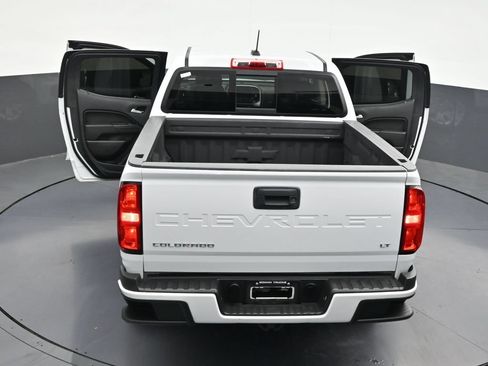 Used 2022 Chevrolet Colorado LT w/ Luxury Package RWD image 39