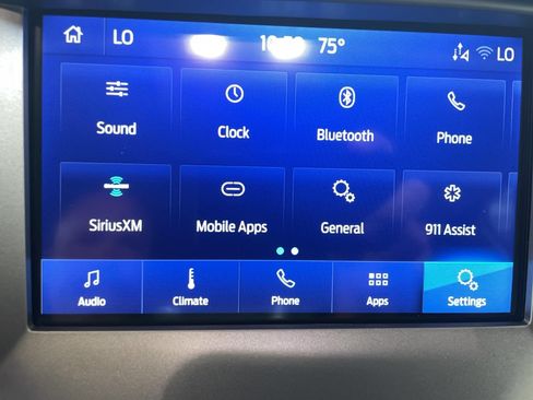 Used 2019 Ford Ranger XLT w/ Equipment Group 301A Mid image 9