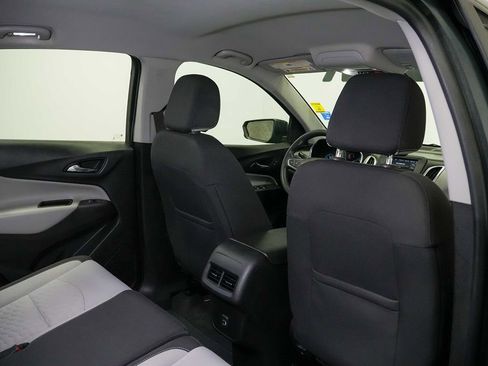 Used 2020 Chevrolet Equinox LS FWD image 22