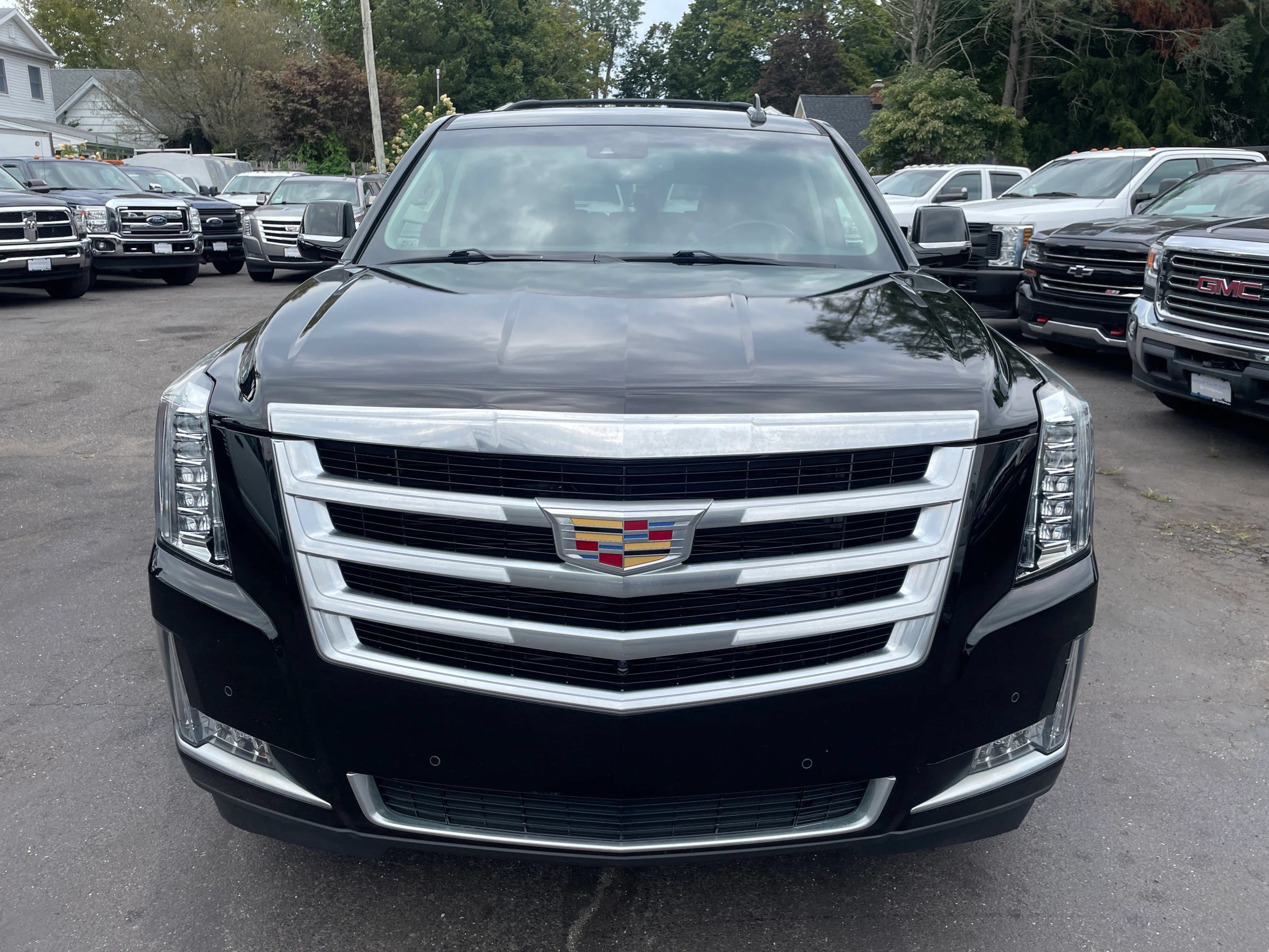 Used 2015 Cadillac Escalade ESV Luxury AWD/4WD image 8