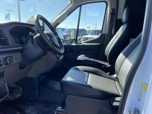 New 2026 Ford Transit 250 148 Medium Roof w/ Load Area Protection Package image 8