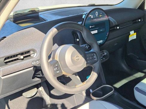 New 2026 MINI Cooper 2-Door Hardtop image 3