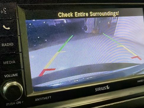Used 2019 Dodge Grand Caravan SE w/ UConnect Hands-Free Group FWD image 14