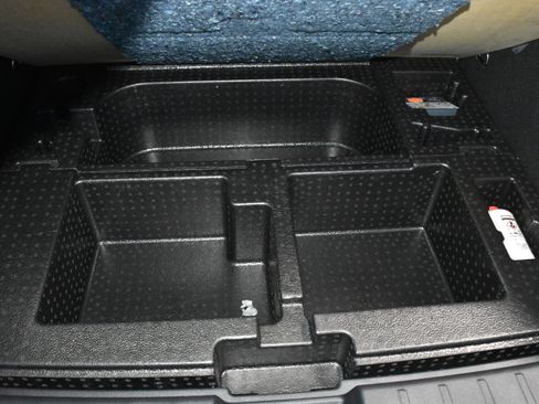 New 2026 Nissan Kicks SV w/ Cold Weather Package image 26