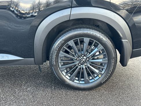 New 2026 Nissan Pathfinder SL image 20