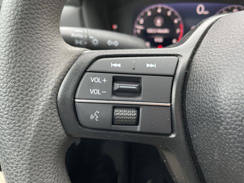 Certified 2025 Honda Accord SE image 20