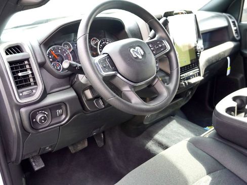 New 2026 RAM 2500 Tradesman AWD/4WD image 12