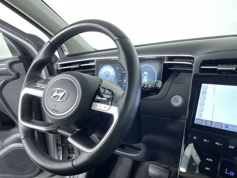 Used 2024 Hyundai Tucson Limited AWD/4WD image 29