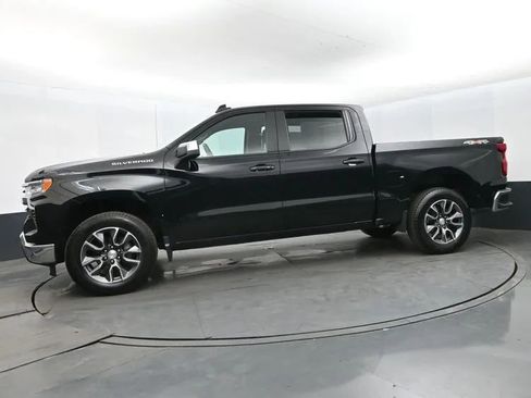 Used 2023 Chevrolet Silverado 1500 LT AWD/4WD image 5