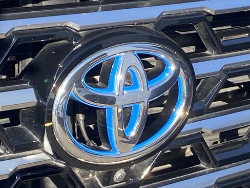 Used 2023 Toyota Tundra Capstone image 4