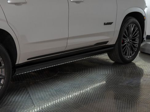 Used 2023 Cadillac Escalade V image 49