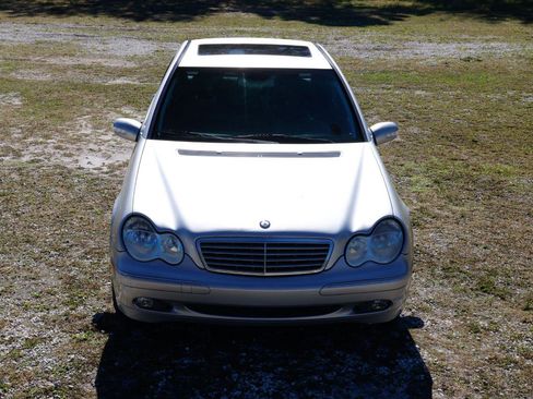 Used 2003 Mercedes-Benz C 240 Sedan image 19