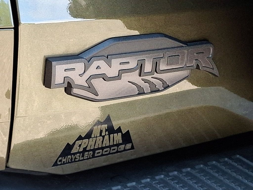 Used 2024 Ford Bronco Raptor w/ Interior Carbon Fiber Pack 6 AWD/4WD image 17