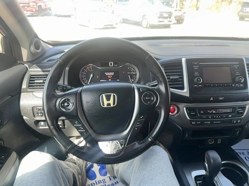 Used 2019 Honda Ridgeline RTL image 13
