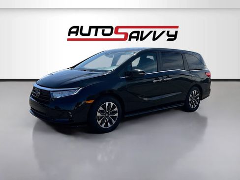 Used 2023 Honda Odyssey EX-L image 3