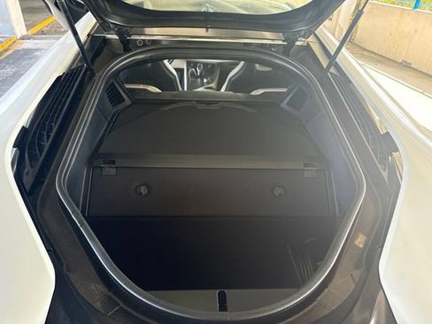 Used 2019 BMW i8 Coupe AWD/4WD image 4