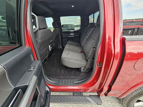Used 2017 Ford F150 XLT w/ Equipment Group 302A Luxury AWD/4WD image 18