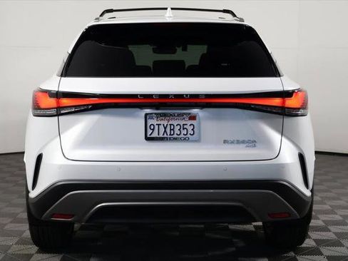 Certified 2025 Lexus RX 350h image 5