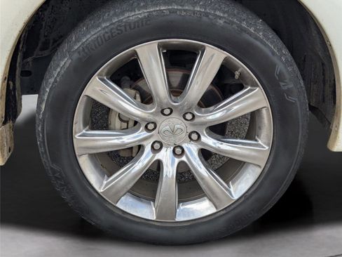 Used 2014 INFINITI QX80 2WD w/ Theater Package image 38