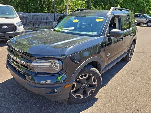 Used 2022 Ford Bronco Sport Outer Banks w/ Tech Package AWD/4WD image 3