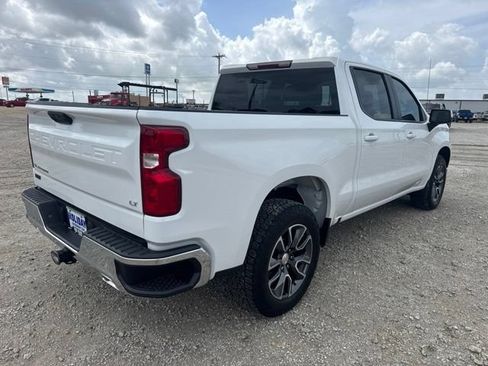 Used 2025 Chevrolet Silverado 1500 LT w/ Z71 Off-Road Package AWD/4WD image 7