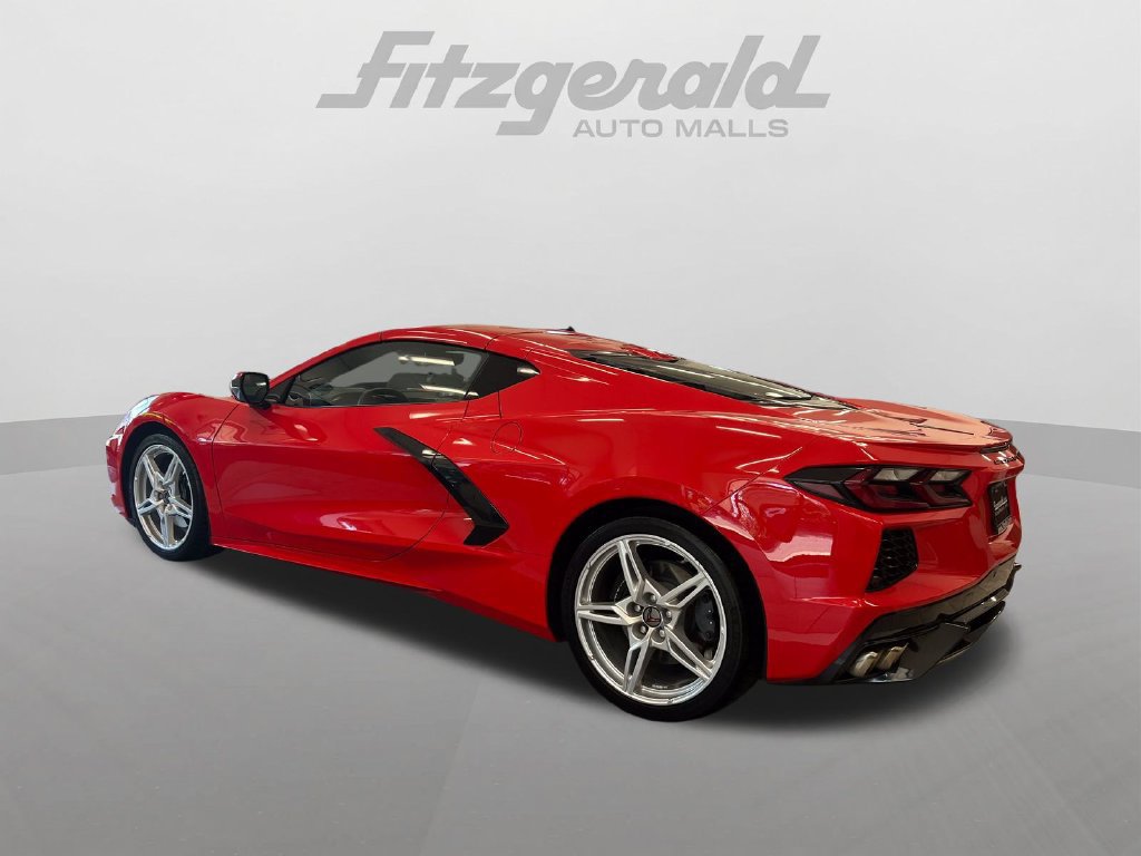 Used 2025 Chevrolet Corvette Stingray Premium Cpe w/ 3LT RWD image 4